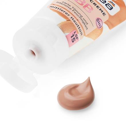 Krem BB na dzień, wyrównujący koloryt, do średniej karnacji Balea