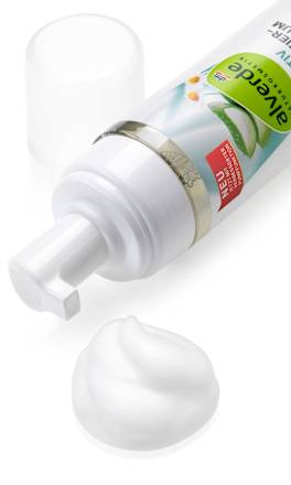 Pianka do golenia Sensitiv, aloe vera BIO & rumianek BIO alverde NATURKOSMETIK