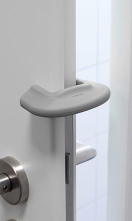 Zábrana proti zabuchnutiu dverí babylove