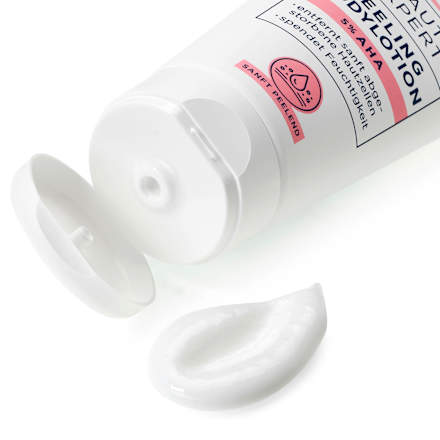 Beauty Expert piling-losion za telo Balea