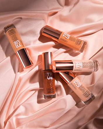 Foundation True Skin Hydrating 007 Cool Nude  CATRICE