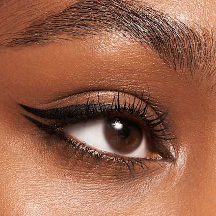 Eyeliner 24Ever Ink 01 Intense Black essence