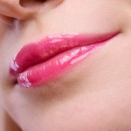 Lipgloss Extreme Shine Volume 103 Pretty in Pink essence