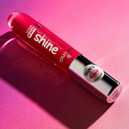 Lipgloss Extreme Shine Volume 103 Pretty in Pink essence