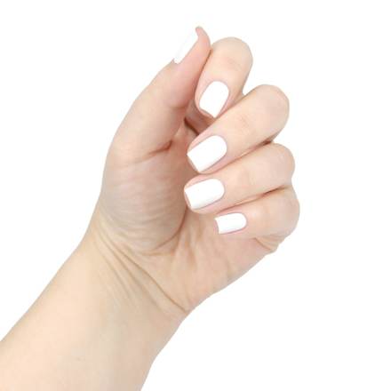 Nagellack Gel Nail Colour 33 Just White essence