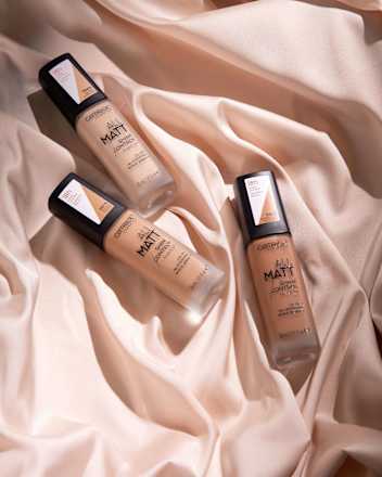 Foundation  All Matt Shine Control 010 Neutral Light Beige  CATRICE