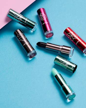 Lippenbalsam Dark Ruby Glow 010 Fiery Temptation CATRICE