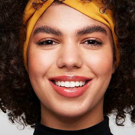 Gel maskara za obrvi Make Me Brow 04 Ashy Brows essence