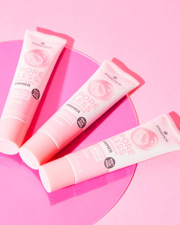 Primer Poreless Partner essence