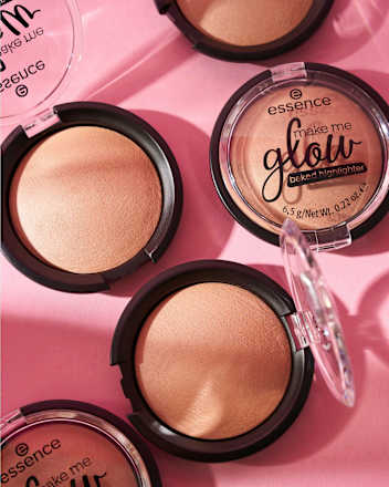Highlighter Baked Make Me Glow 10 It's Glow Time! essence