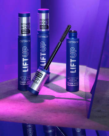 Mascara Lift Up Volume & Lift Power Hold Waterproof 010 Deep Black CATRICE