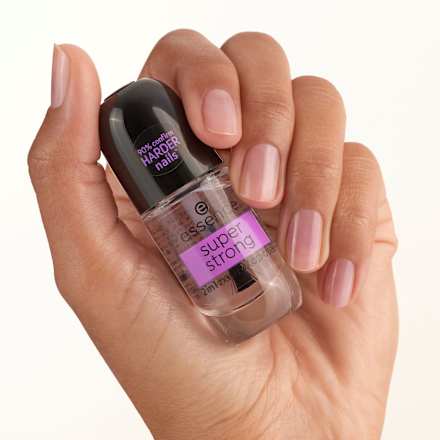 Unter- und Überlack Super Strong 2in1 Base & Top Coat essence