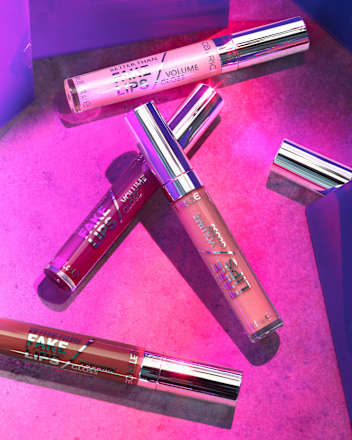 Błyszczyk Better Than Fake Lips Volume Gloss 030 CATRICE