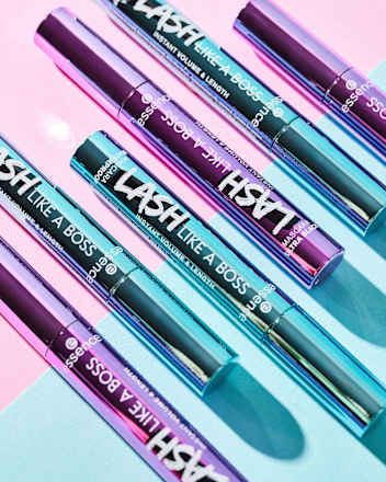 Mascara Lash Like a Boss Instant Volume & Length Ultra Black essence