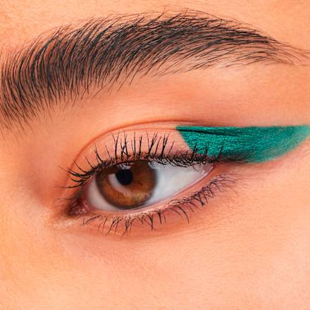 Eyeliner Gel Stay Play 07 Emerald Dragon essence
