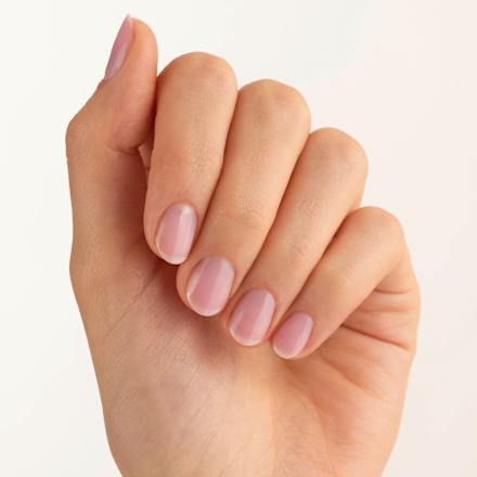 Base Coat  The Repair & Care essence