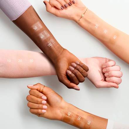 Foundation Magic Filter Glow Booster 30 Medium/Tan essence