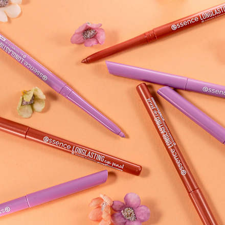 Kajal Long-Lasting 38 All You Need Is Lav essence