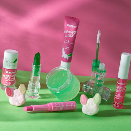 Lippenstift Katjes Grün-Ohr Hase by essence 01 Hop, Hop, Oh Yay! essence