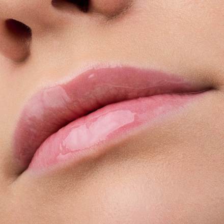 Lipgloss Max It Up 040 Glow On Me CATRICE