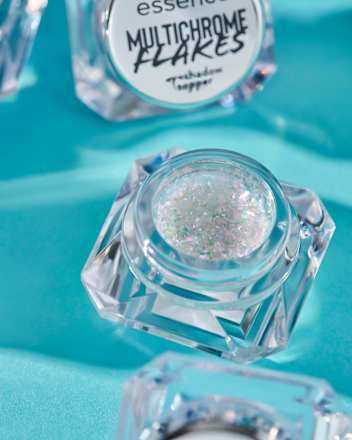 Lidschatten Topper Multichrome Flakes 01 Galactic Vibes essence