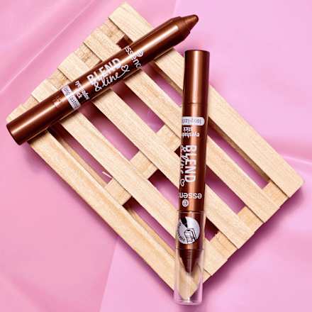 Lidschattenstift Blend & Line 04 Full of Beans essence