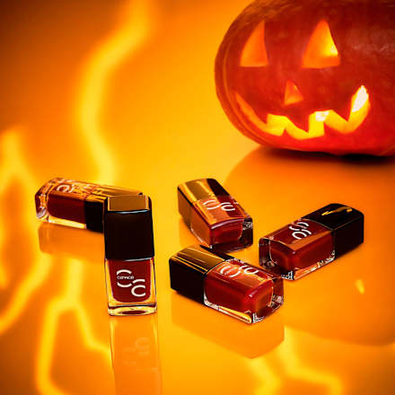 Mini-Nagellack Iconails Halloween Edition 03 Caught On The Red Carpet CATRICE