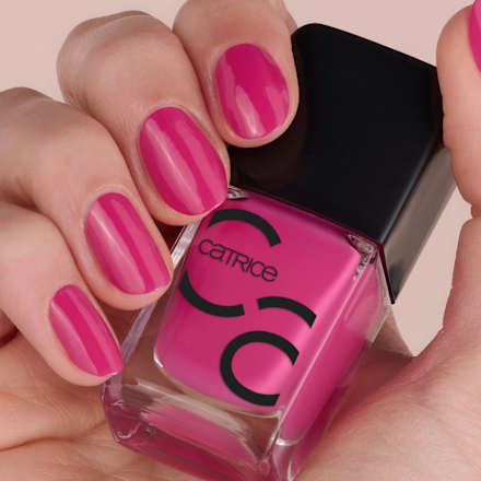 ICONails gel lak za nokte – 157 I'm A Barbie Girl CATRICE