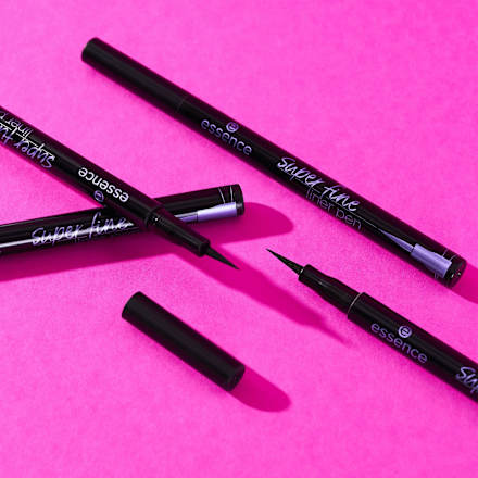 Eyeliner Super Fine 01 Deep Black essence