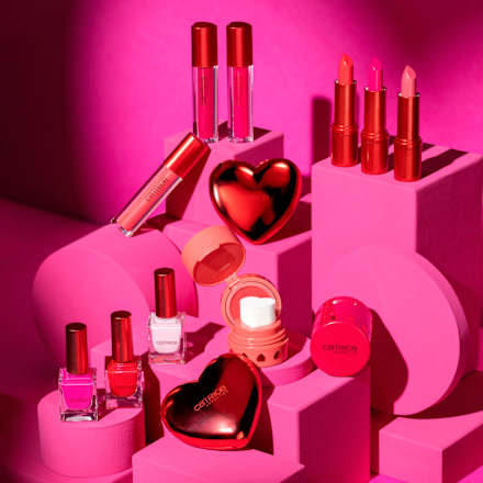 Blush Stamp Heart Affair C02 Show Me Love CATRICE
