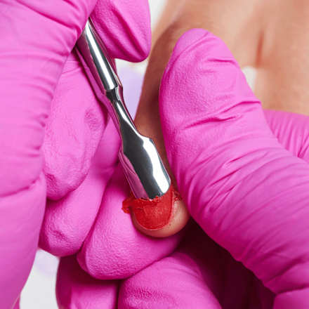 Potiskivač kutikule UV Gel Nail  essence