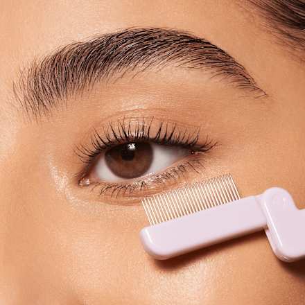 Češalj za trepavice essence