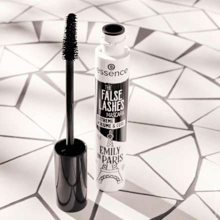 Mascara Emily in Paris by essence 01 Get It, Girl! essence