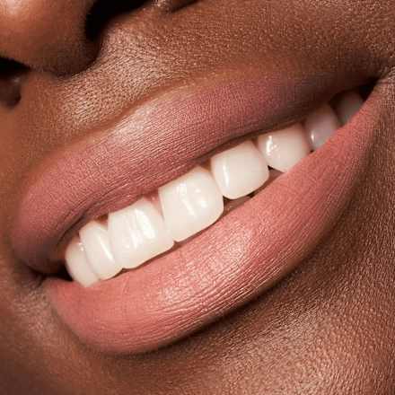 Lippenstift The Slim Stick 102 Over The Nude essence