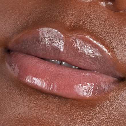 Lesk na pery Plump It Up Lip Booster - 040 Prove Me Wrong CATRICE