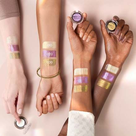 Fard de pleoape Space Glam Crom 010 Moonlight Glow CATRICE