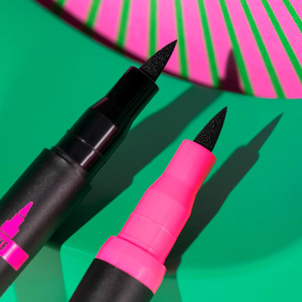 Очна линия line it like a PRO - Nr. 01 black  essence