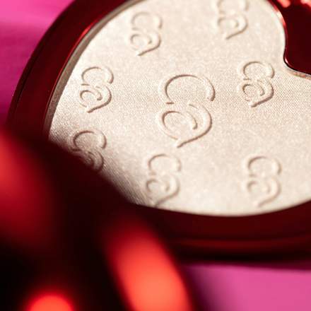 Osvetljevalec Heart Affair, C01 Stole My Heart CATRICE