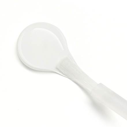 Lak na nechtovú kožtičku The Cuticle Remover essence
