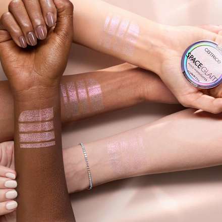 Highlighter Space Glam Holo 010 Beam Me Up! CATRICE