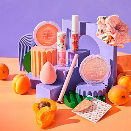 Lipgloss Got A Crush On Apricots Swirl 01 Apricotely In Love essence
