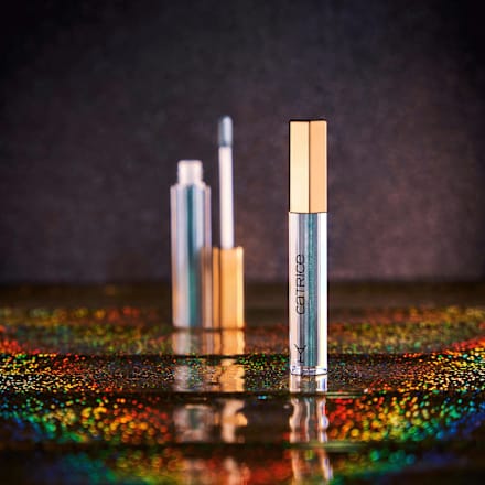 Tekoče senčilo za oči About Tonight Metalik, C04 Martini Please CATRICE