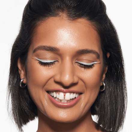 Ceruzka na oči Kohl Kajal - 160 Baby Blue CATRICE