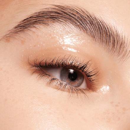 Lidschatten Liquid Dewy Eye Gloss 01 Crystal Clear essence