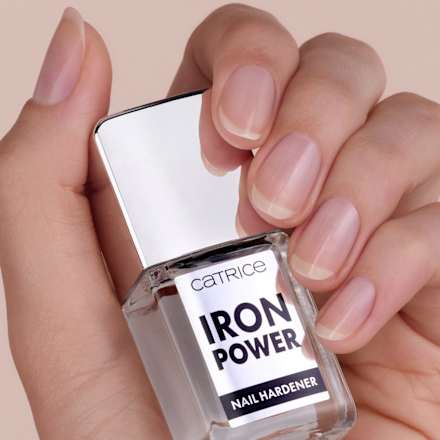 Iron Power učvršćivač za nokte – 010 Go Hard Or Go Home CATRICE