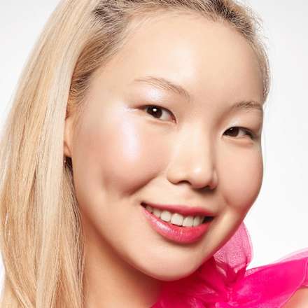 Highlighter Meta Glow essence