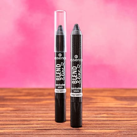 Lidschattenstift Blend & Line 05 Diamonds In The Sky essence