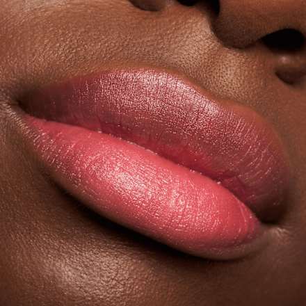 Lippenstift Meta Glow Colour Changing essence