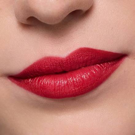 Lipliner 8H Matte Comfort 18 Cherry On Top essence