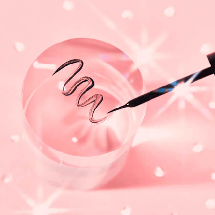 Eyeliner Lash Princess Black Waterproof essence